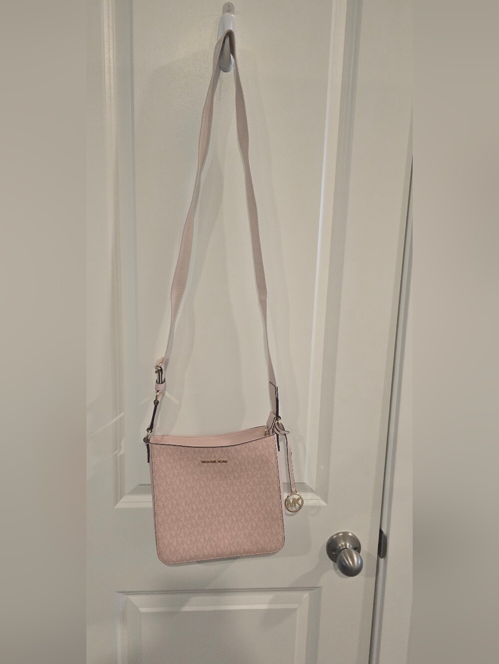 Michael Kors Blush Pink Logo Crossbody Sling EUC